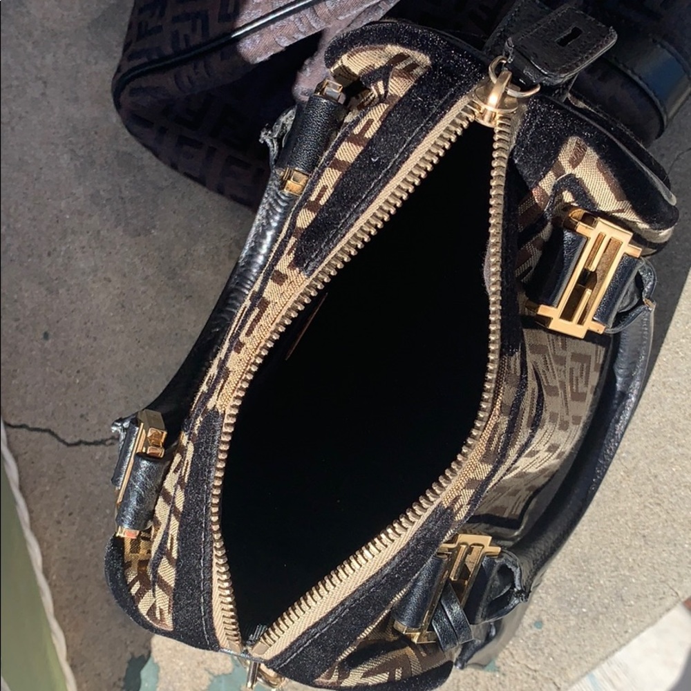Mini Fendi bag - Picture 5 of 5